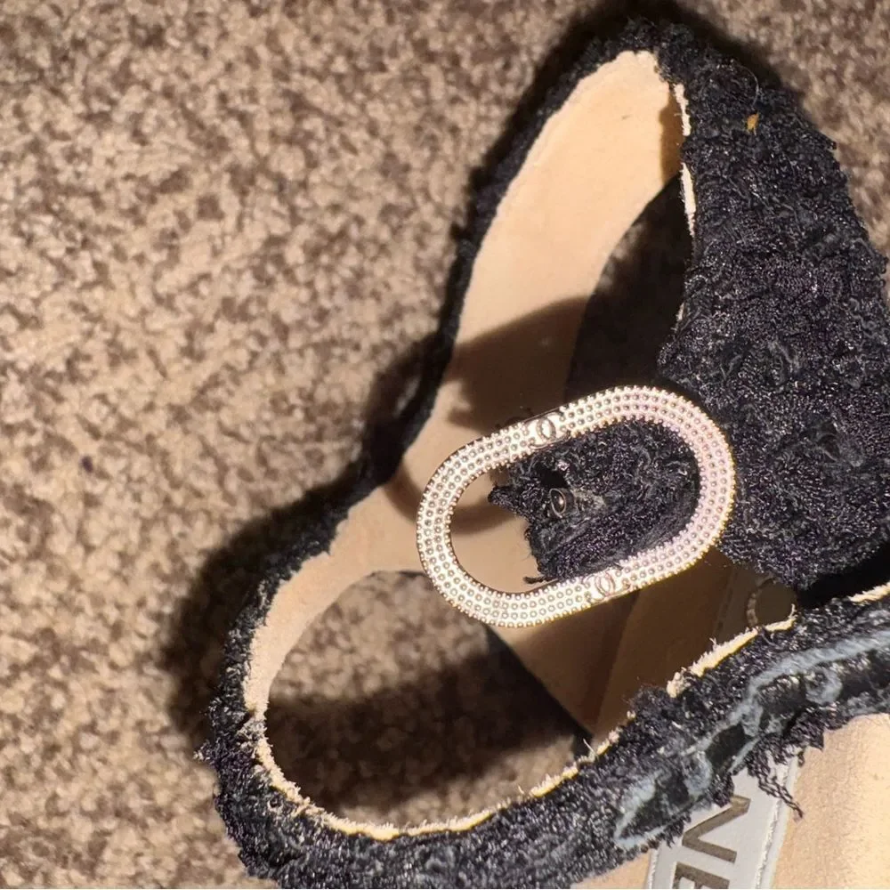 Brand new with box  CHANEL 2023 Black Tweed Sandal size 10  wedges - Picture 11 of 13
